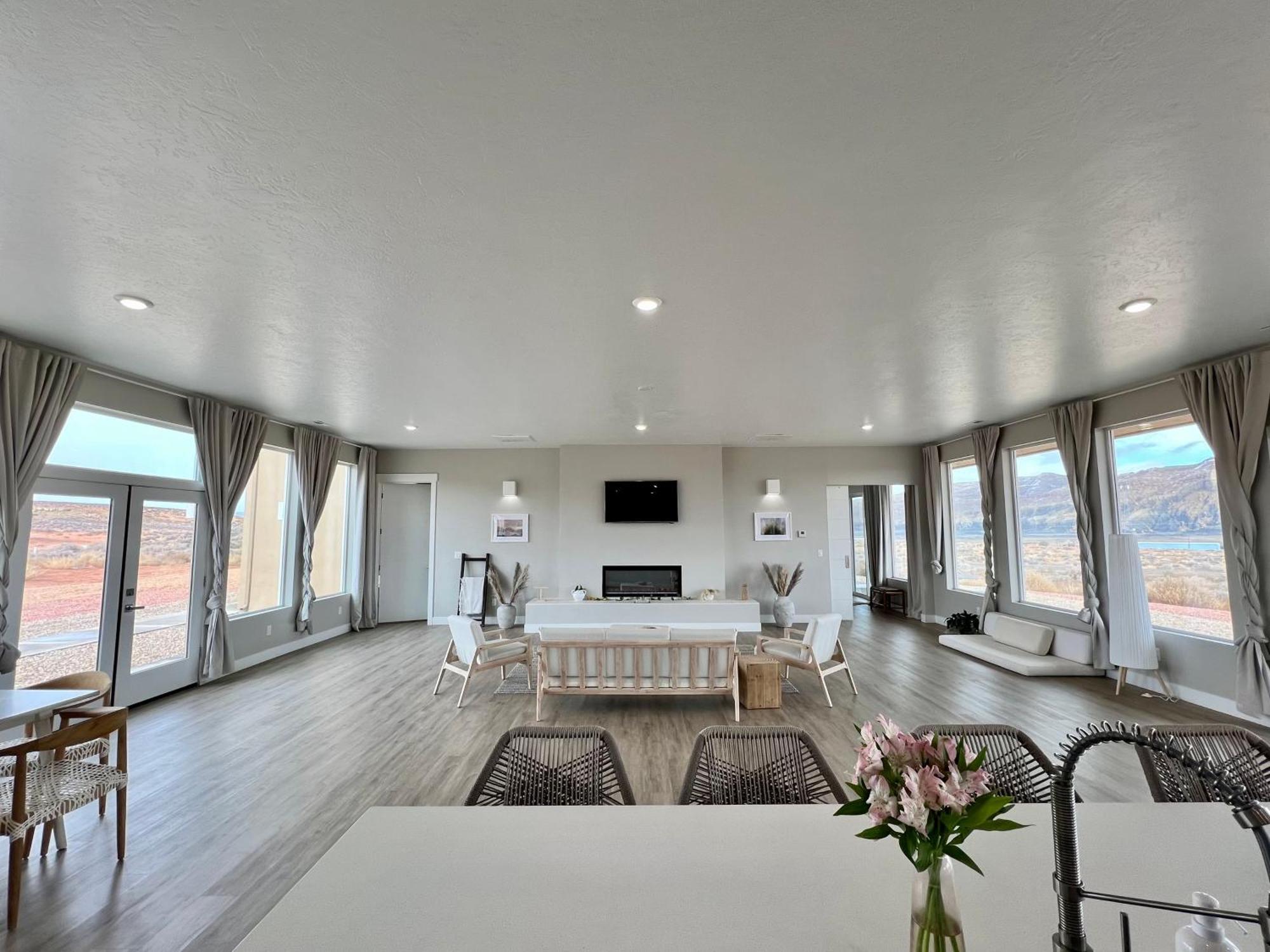 Canyon Oasis Suite With Grand Mesa View Биг-Уотер Экстерьер фото